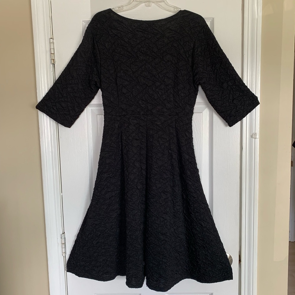 Signature by Bobby Bee 1/2 sleeve Black dress